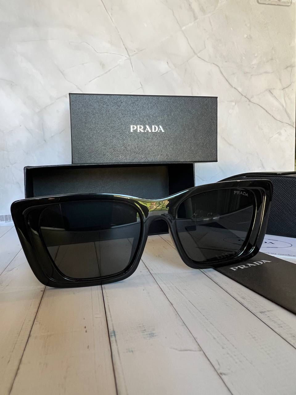 Prada Black Edition Mulher