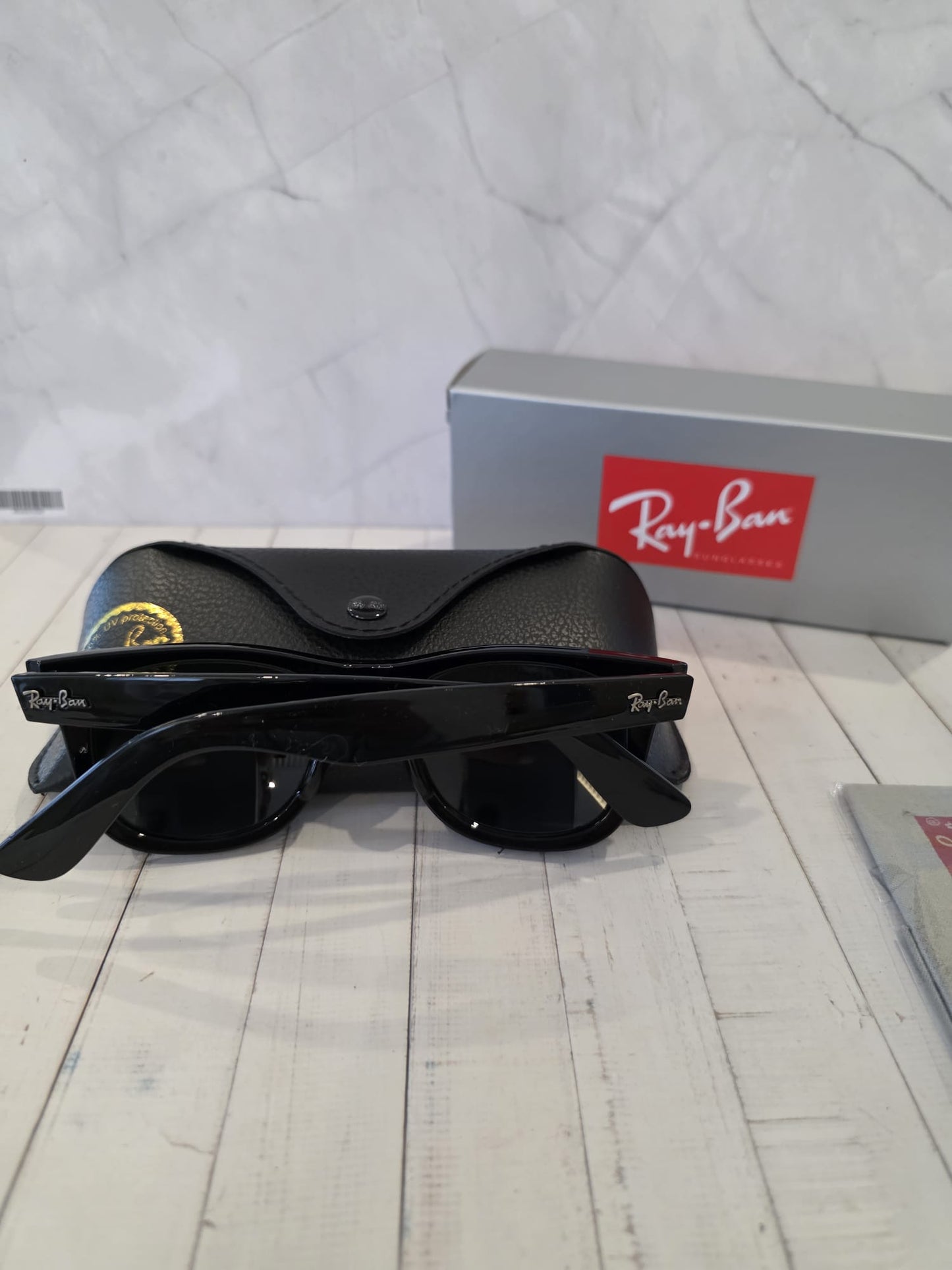 Ray-Ban Wayfarer Classic (RB2140-F)