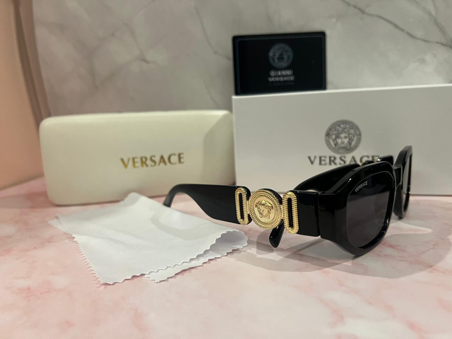 Versace Medusa Gold 👩🧔