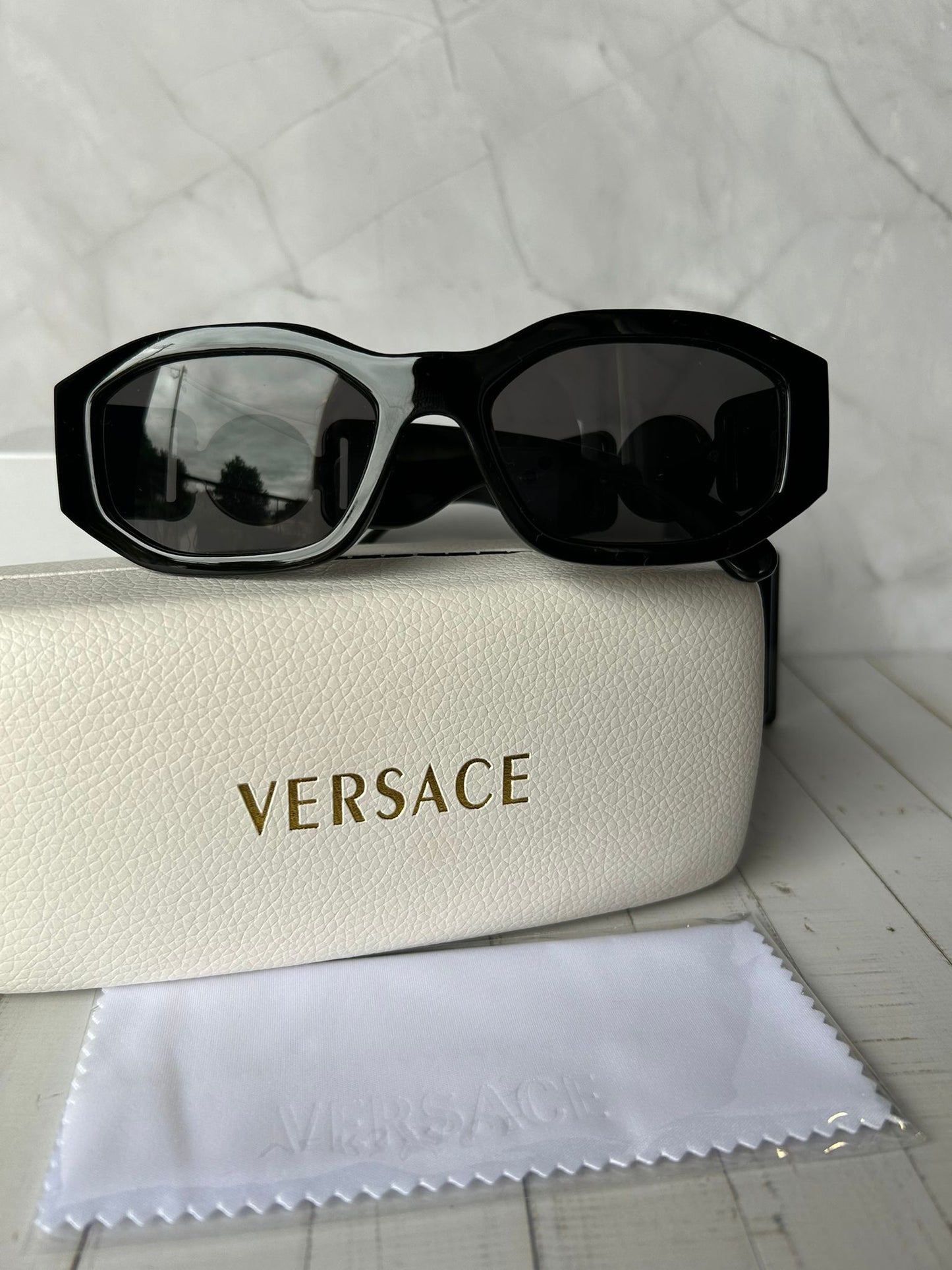 Versace Medusa Black 👩🧔