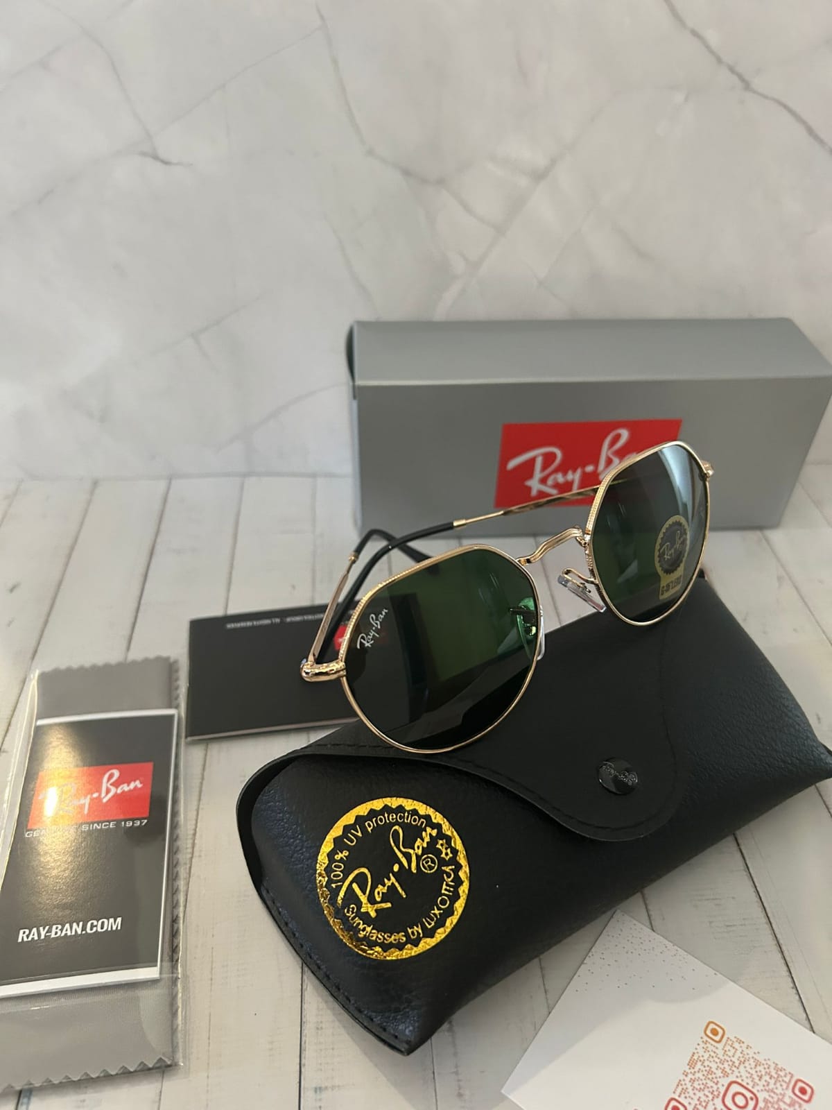 Ray Ban Hexagonal Gold Edition