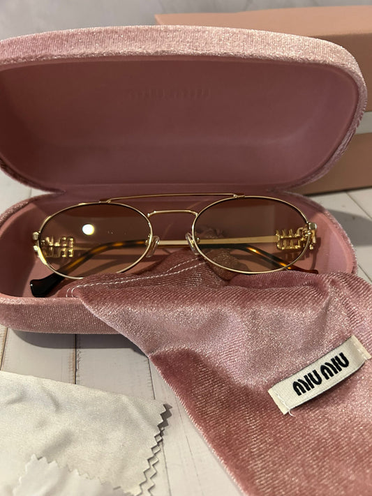 Miu Miu Metal Oval Premium