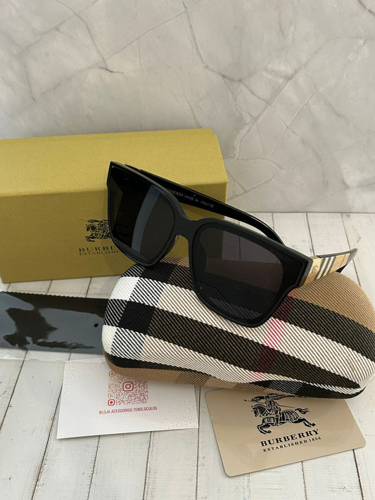 Burberry Heritage Black 👩🧔