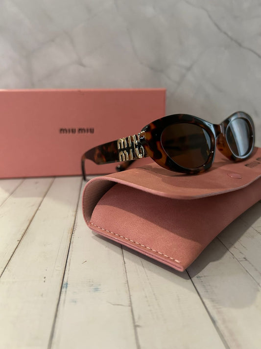 Miu Miu 09YS